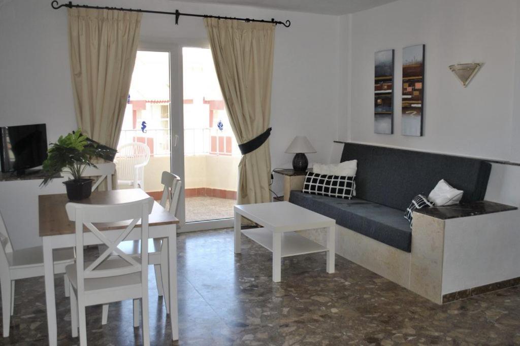Carihuela Park Palace - Cocasa Apartment Торемолинос Екстериор снимка