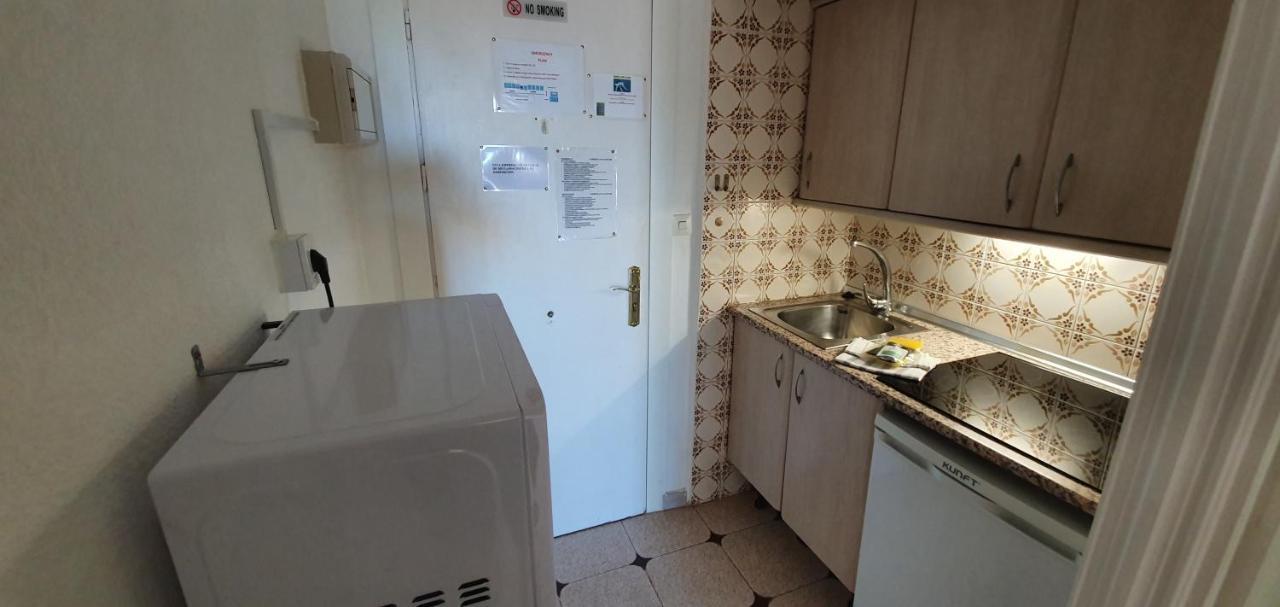 Carihuela Park Palace - Cocasa Apartment Торемолинос Екстериор снимка
