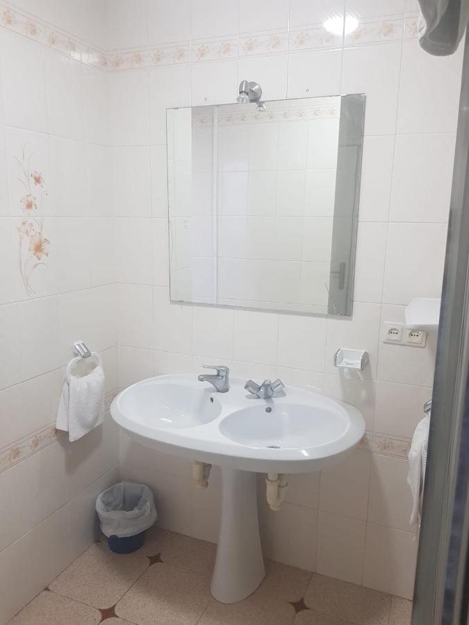 Carihuela Park Palace - Cocasa Apartment Торемолинос Екстериор снимка