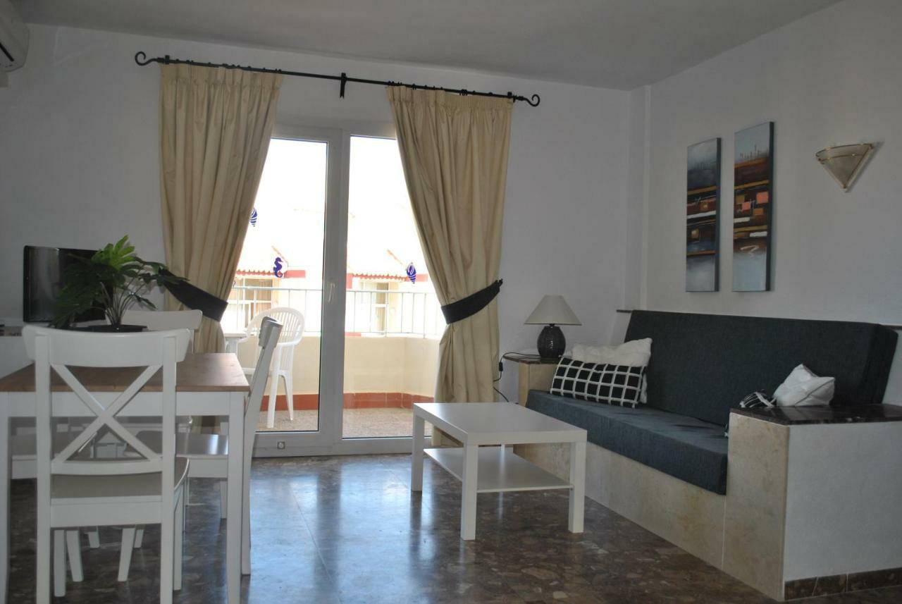 Carihuela Park Palace - Cocasa Apartment Торемолинос Екстериор снимка