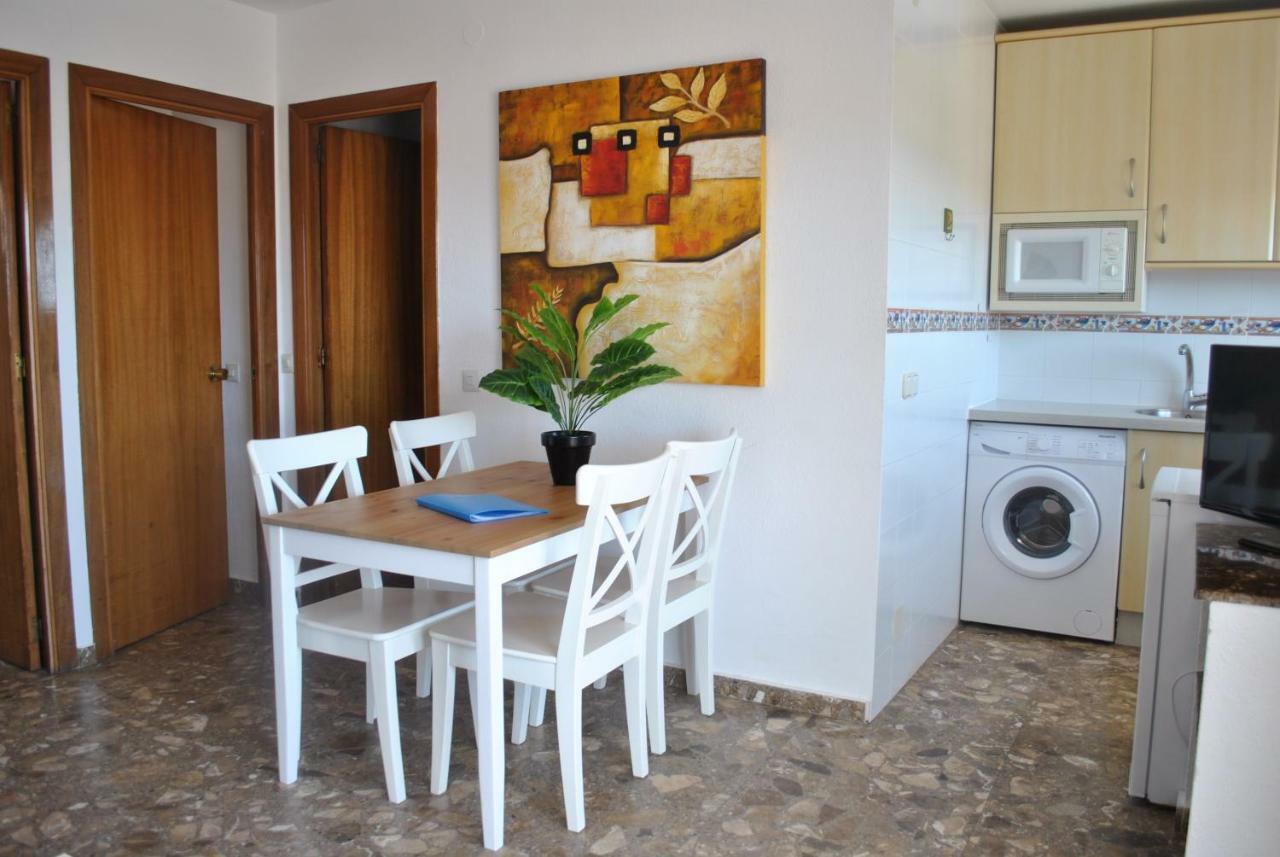 Carihuela Park Palace - Cocasa Apartment Торемолинос Екстериор снимка